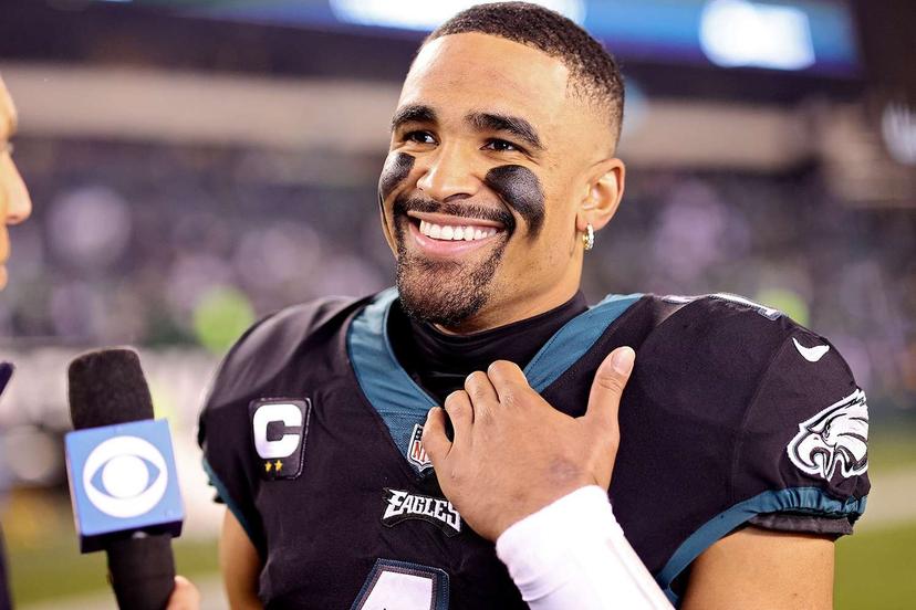 Jalen Hurts in Talks With Eagles for Massive Raise, Record-Breaking Figure Revealed