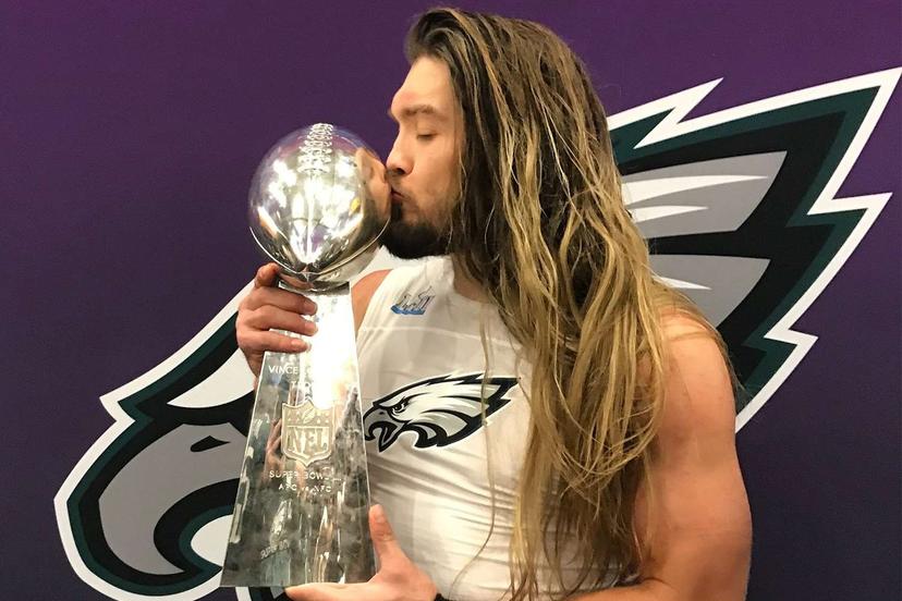 Heartwarming Move: Eagles Re-Sign Bryan Braman to 7-Year Deal One Day After His Passing