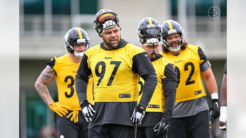 Cam Heyward Breaks Up Locker Room Scuffle Between Second-Year Steelers