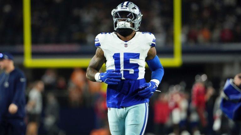 Ex-Cowboys Star Gets $1M Pay Cut - Says Dallas Gave Him the Respect Patriots Never Did