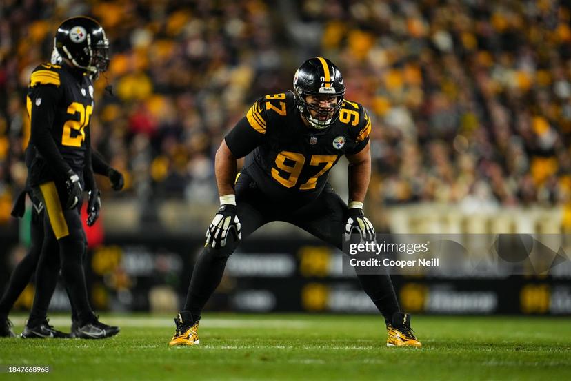 Steelers Defensive Star Says It’s Not About the Money: “Playing for the Steelers Fuels Me in a Way Money Never Could”