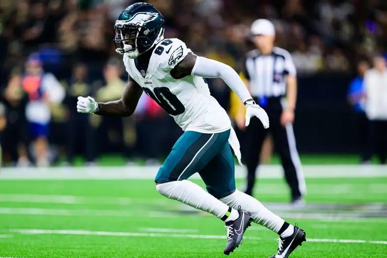 Former Eagle Admits Leaving for Cowboys Was a Mistake After Training Camp Fight