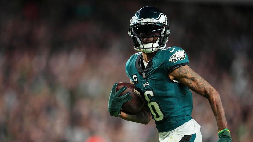 Eagles' Star WR2 Is Determined to Recover From Injury in Time for the Showdown Against the Cowboys.
