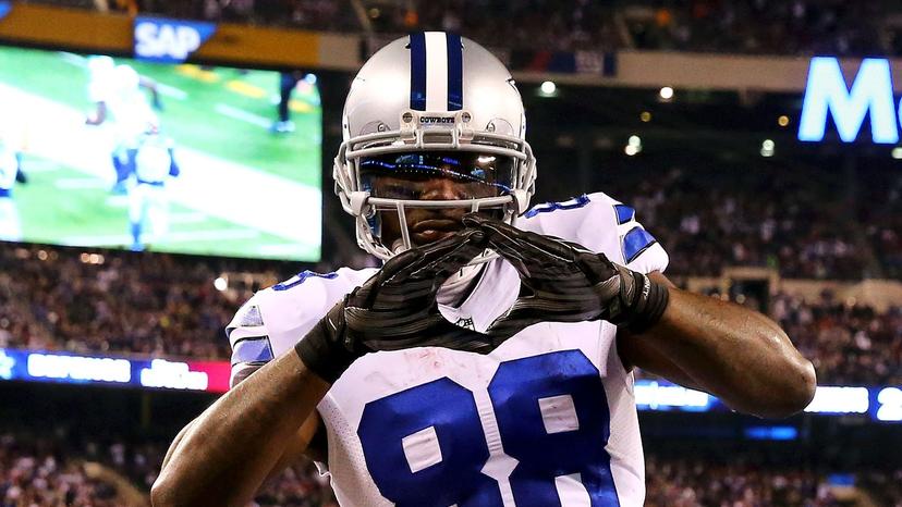 Former Cowboys WR Honors the Star by Building 100 Schools in Nigeria