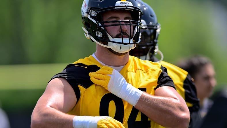 New Steelers DL Speaks Up to Coaches After Repeated Mistakes Lead to Injury