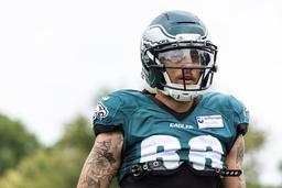 Heartbreak for Eagles – Promising Rookie WR’s Season Likely Over After Gruesome Shoulder Injury vs Bengals