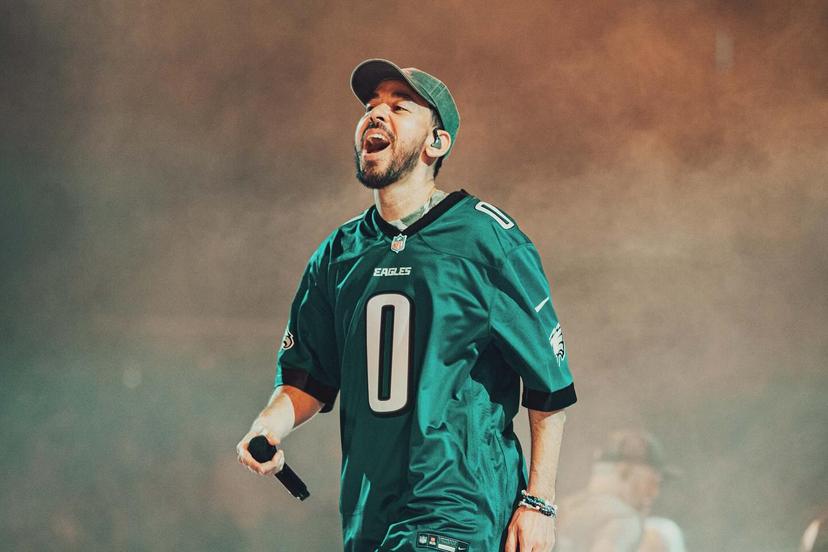 Linkin Park Electrifies Philly Crowd Singing “Fly Eagles Fly” with Swoop Dancing on Stage at Xfinity Mobile Arena in Philadelphia