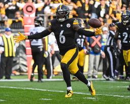 Steelers’ $41M Star Overjoyed in Pittsburgh, Eyes Super Bowl LX with Team