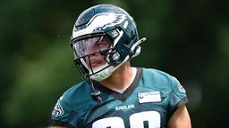 Promising Eagles WR Faces Season-Ending Surgery After Practice Injury, Leaves Locker Room in Shock
