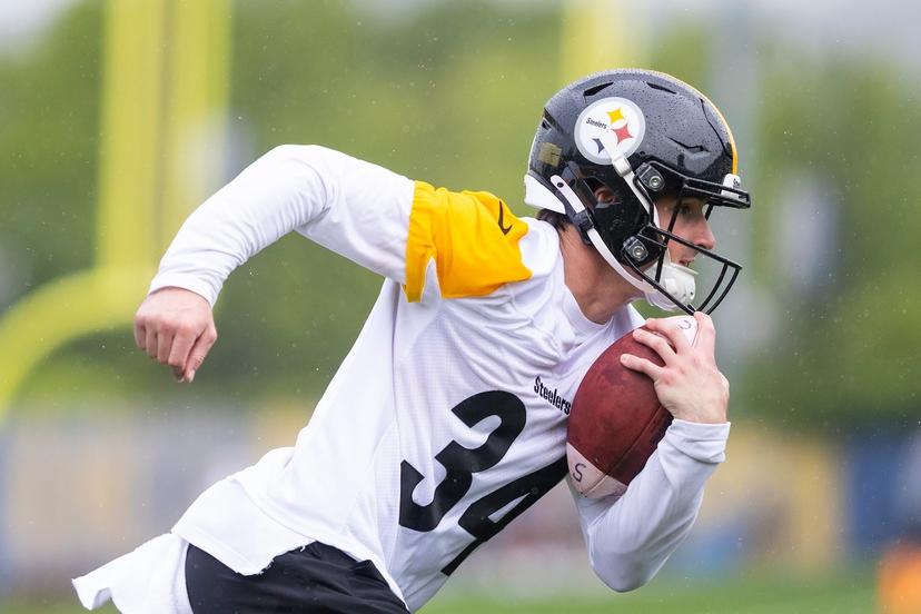Steelers Rookie WR Declines 53-Man Roster Spot to Care for Family