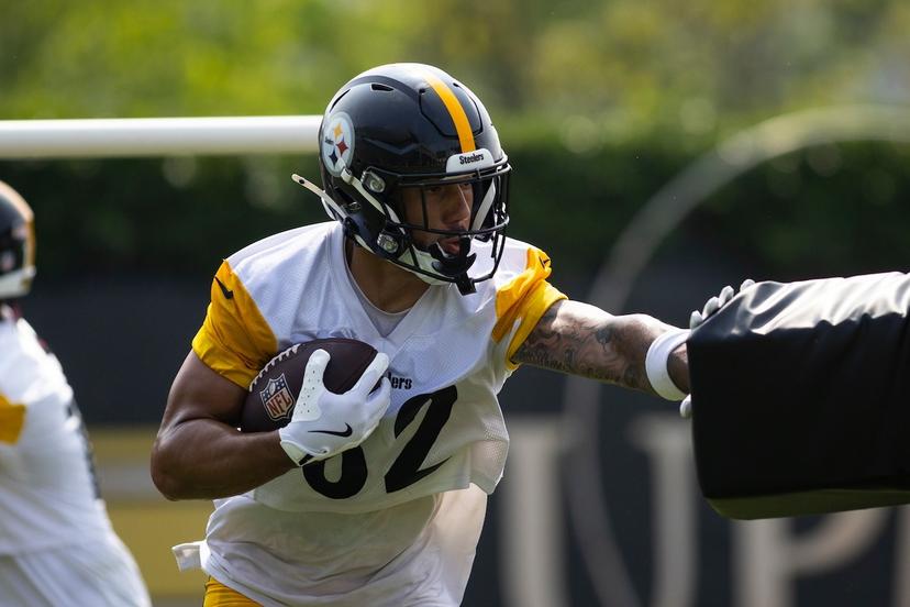 Steelers Sign Familiar Face at WR Just One Week After Release