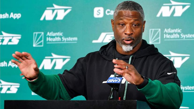 Jets Coach Aaron Glenn Slams Refs After Costly Flags in 34-32 Loss to Steelers, Says "Seven Penalties - Worth 74 Yards - Completely Changed The Outcome"