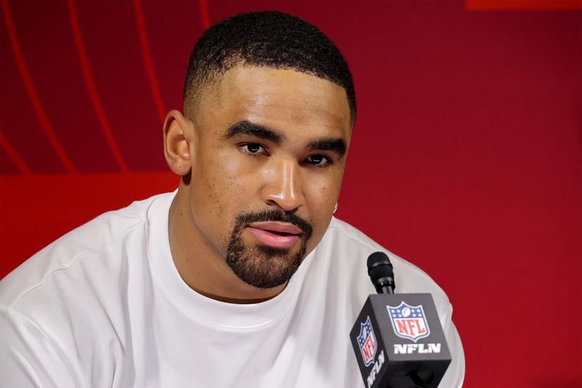 Eagles Star Jalen Hurts Quietly Helps Charlie Kirk’s Family After Learning of His Passing