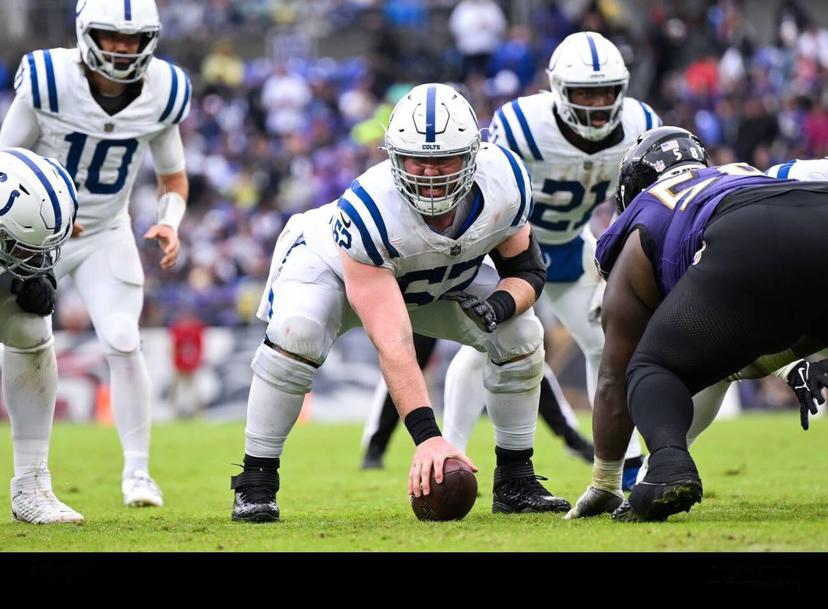 Cowboys Sign New Center, Bolster Offensive Line Depth After Cooper Beebe’s Injury