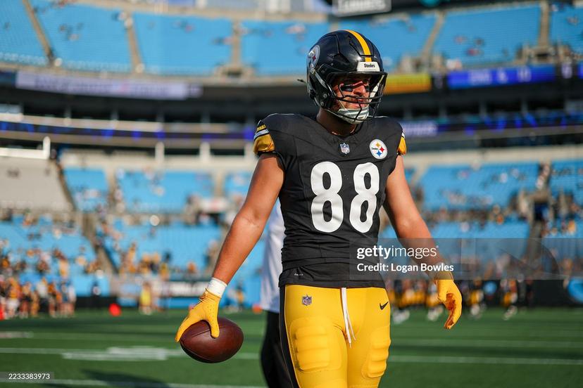 Steelers’ $12 Million Offensive Unsung Hero Quietly Fuels Team’s Wins