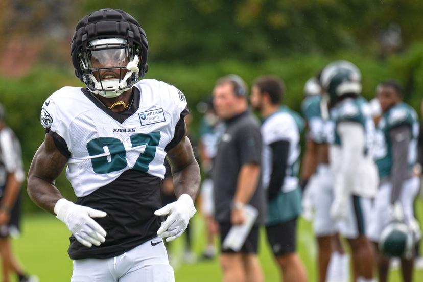 Eagles RB Attacked and Robbed on Friday Night in Tampa Ahead of Buccaneers Clash