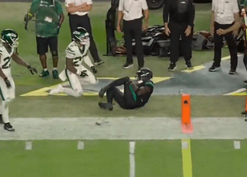 Video Shows Dolphins WR Tyreek Hill’s Horrific Leg Break, Carted Off in Win Over Jets