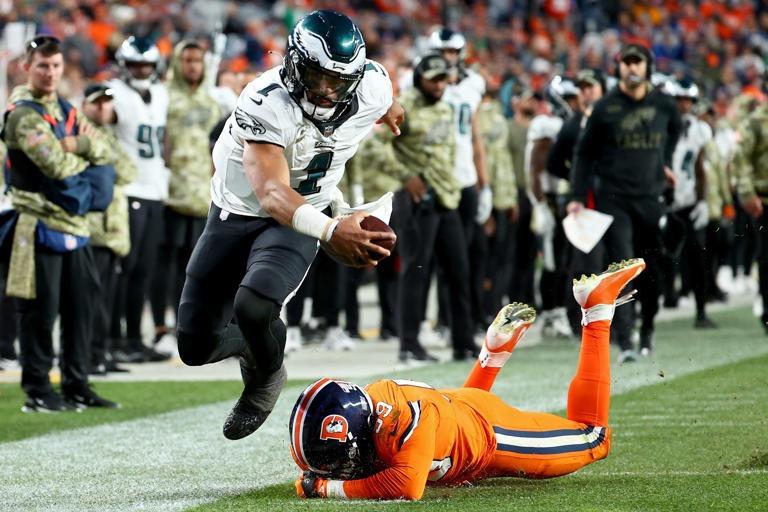 Eagles vs. Broncos: NFL Experts Make Week 5 Picks