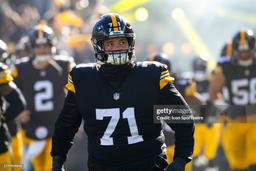 Former Steelers Guard Retires at 27 After Breaking His Neck in Staircase Fall – Says “I Got to Live My Dream”