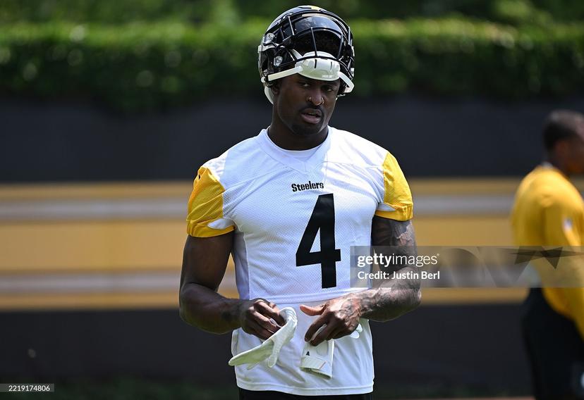 Packers TE Tucker Kraft Crosses the Line with Disrespectful Post About Steelers Fans – DK Metcalf Fires Back, Sending Message Heard Across Pittsburgh