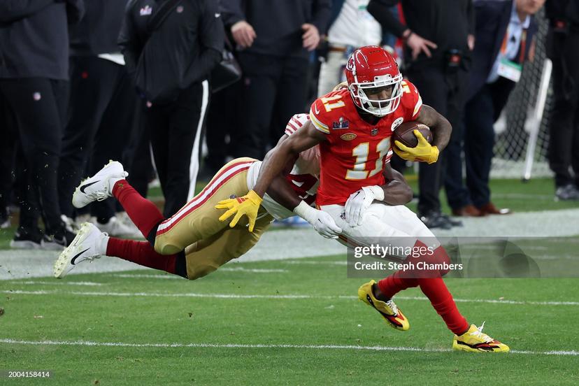 Steelers Sign Two-Time Super Bowl Champion WR After Packers Loss