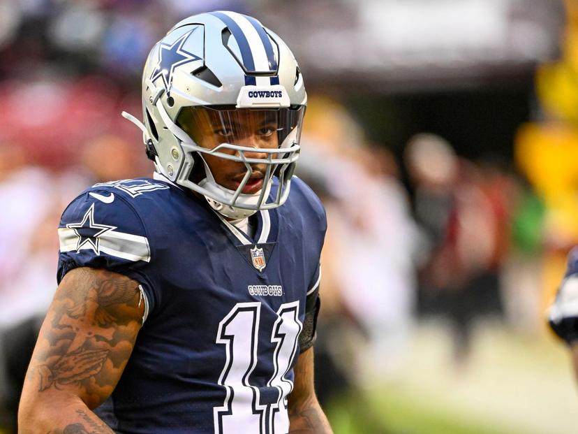  Rumors swirl in Dallas as Micah Parsons reportedly considers leaving if the Cowboys miss the playoffs.