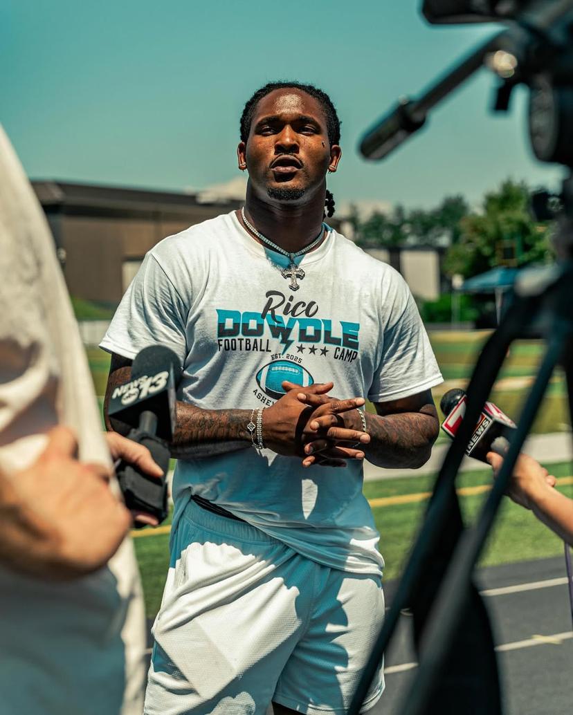 BREAKING: Ex-Cowboys 1464 Yard, 9 TD Happy of PANTHERS MOVE & Sends a Warning to The Cowboys