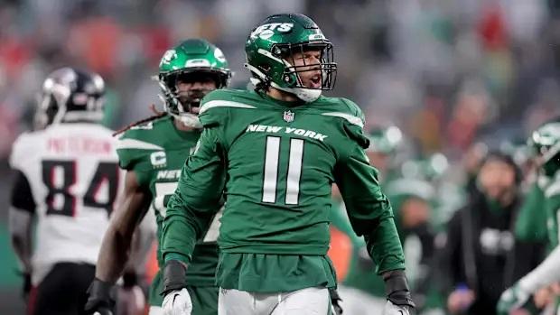 Cowboys Hunt for a Game-Changer Before Trade Deadline