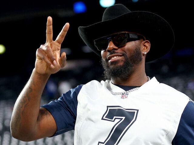 Cowboys Legend Drops Bomb After MNF Win: Dallas Must Replace Eberflus — And He Names the Guy