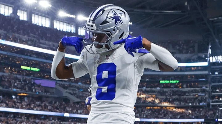 Cowboys’ 5’9 Lightning Bolt Stuns the League, Takes Over No. 1 Spot in Pro Bowl Votes