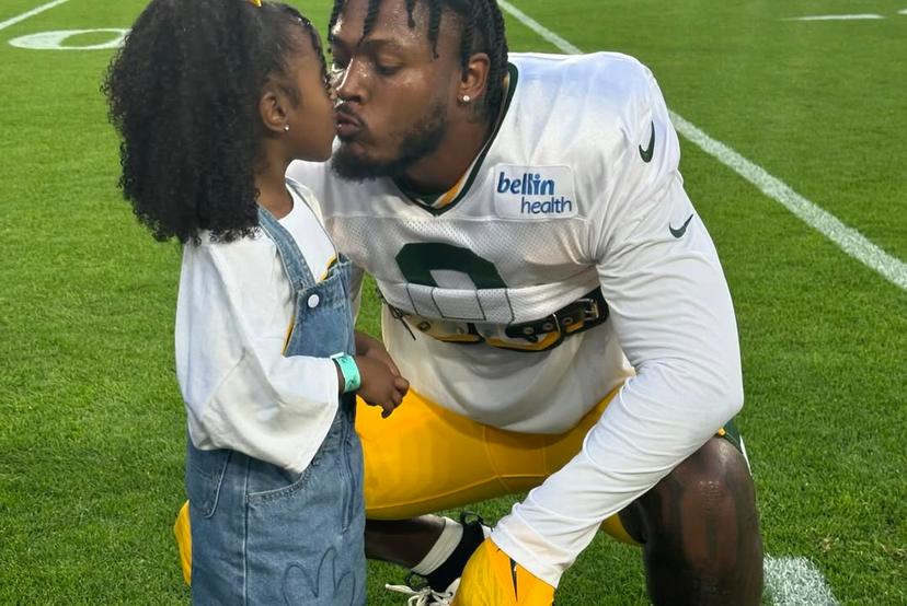 After the Packers' Victory Over the Vikings, One Star Player Didn't Celebrate. He Disappeared into the Tunnel Because His Daughter Was Rushed to the ER with Measles