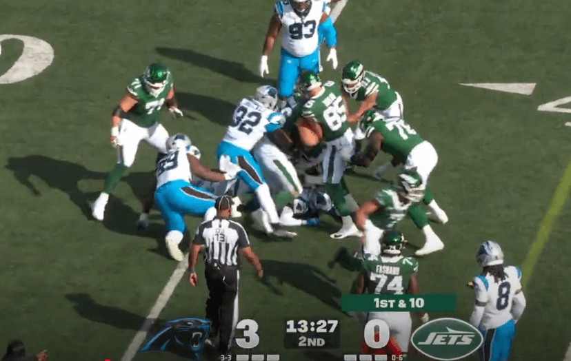Panthers Fans FURIOUS: Jets Accused of “Dirty Tactics” After Controversial Hit on Justin Fields! 🔥