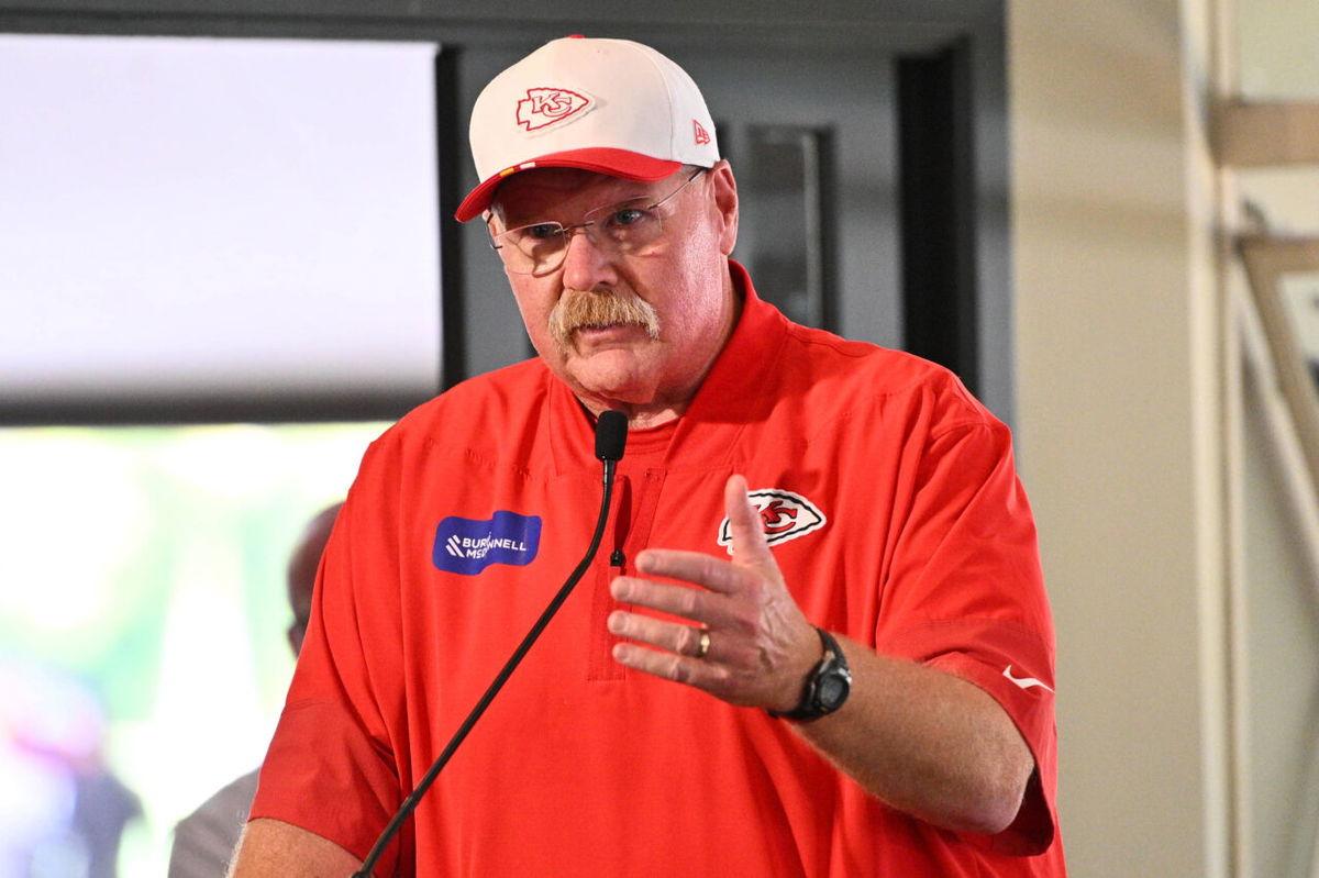 Andy Reid Sends Strong Message Against Refs' Calls as Chiefs Get Called for  10 Penalties vs Cowboys - EssentiallySports