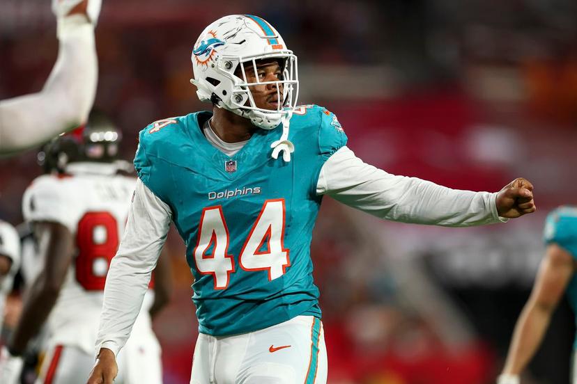 BREAKING: After watching the 49ers explode 4-1, the Dolphins’ two-time Pro Bowl star “BEGGED” to join — even taking a pay cut!.susu