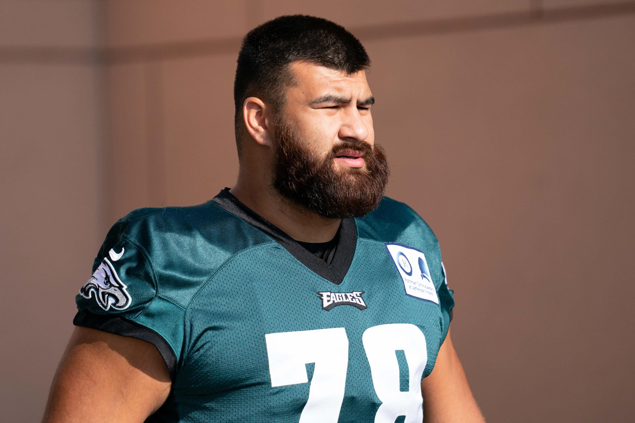 The quiet guy, the smart guy, the local guy and the class clown: Four  undrafted Eagles O-linemen trying to earn a job - The Athletic