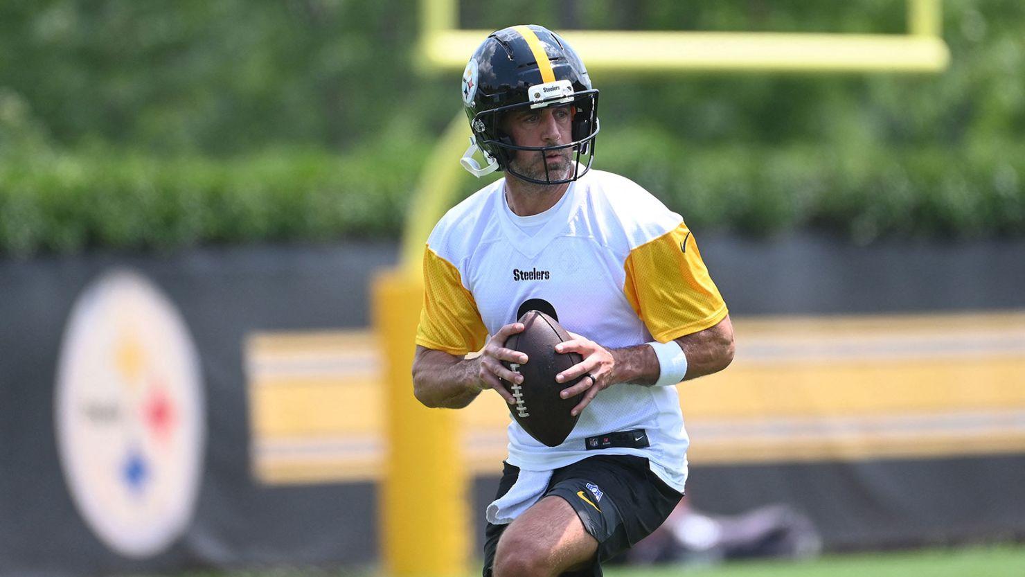 Steelers' Aaron Rodgers Still Causing Massive Division Within Fan Base