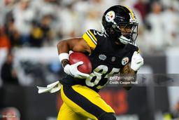 Steelers Defender Quietly Leaves Stadium After Packers Loss Upon Hearing Family Emergency