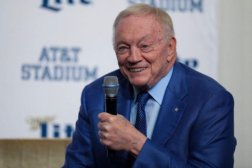 Jerry Jones Fires Back After Epic Cowboys Comeback: “I’ll Be Waiting for Your Apology.”