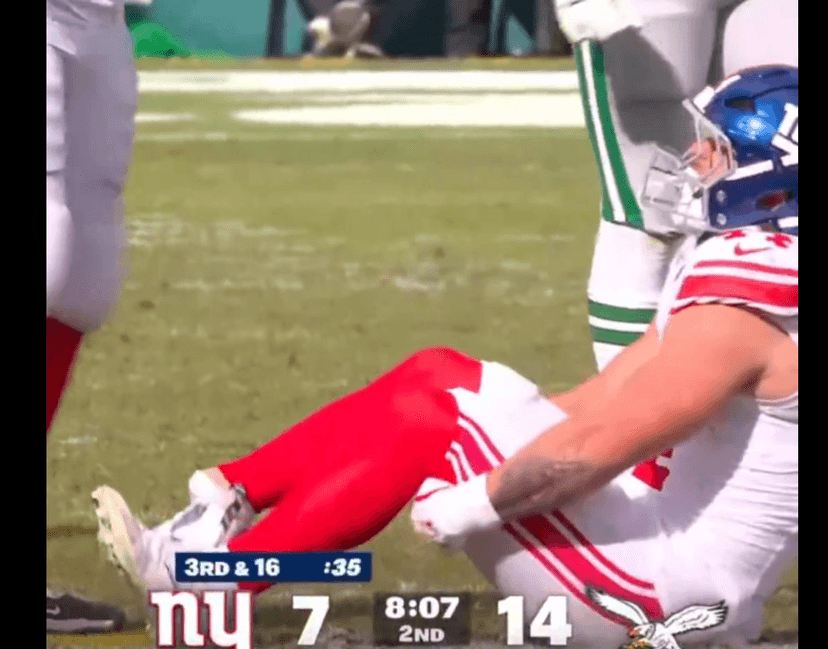 New York Giants Rookie Suffers a Devastating Injury That Could End His Career After Loss to the Eagles