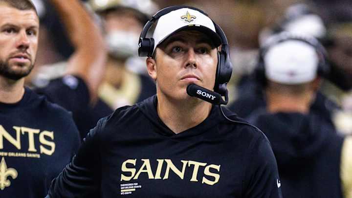Kellen Moore Tried to Transplant Tush Push to Saints Offense and Immediately Failed