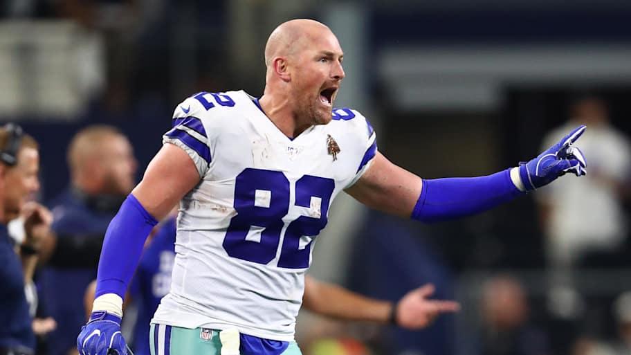 Jason Witten answers question on Cowboys coaching vacancy at fan event