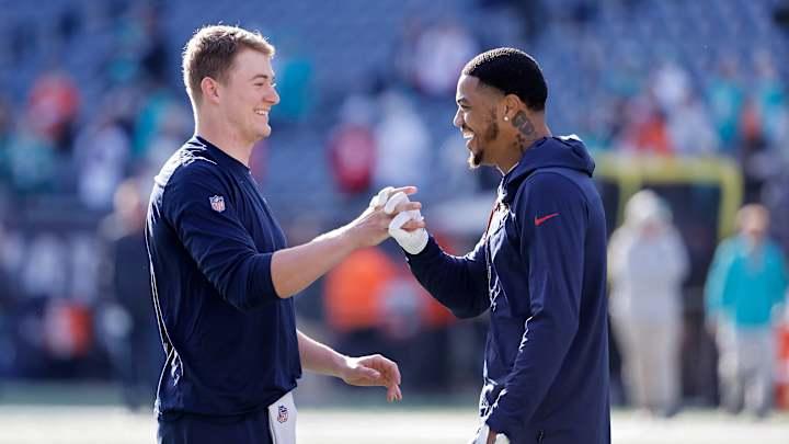 Miami Dolphins v New England Patriots