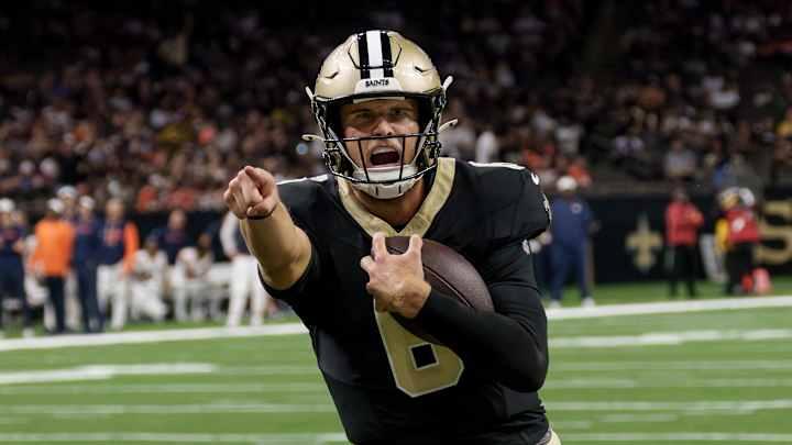 Saints Rookie QB SHOCKS NFL World by Turning Down Massive Netflix Deal for Christmas Day Coverage