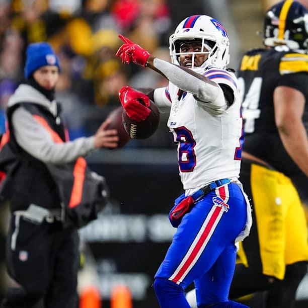 Brandin Cooks' first catch as a Bill! | Bills vs. Steelers Highlights