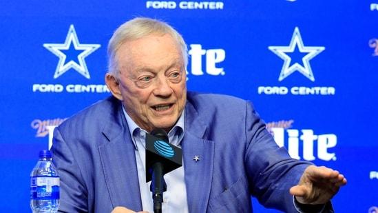 Jerry Jones doesn't mince his words, brutally responds to Micah Parsons'  huge claim: 'He told me to take his number off' | Hindustan Times